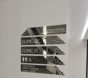 yönlendirme tabelası